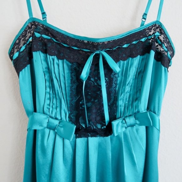 New vintage Betsey Johnson 90's Y2K 100% silk babydoll pin-up slip dress - Picture 3 of 8